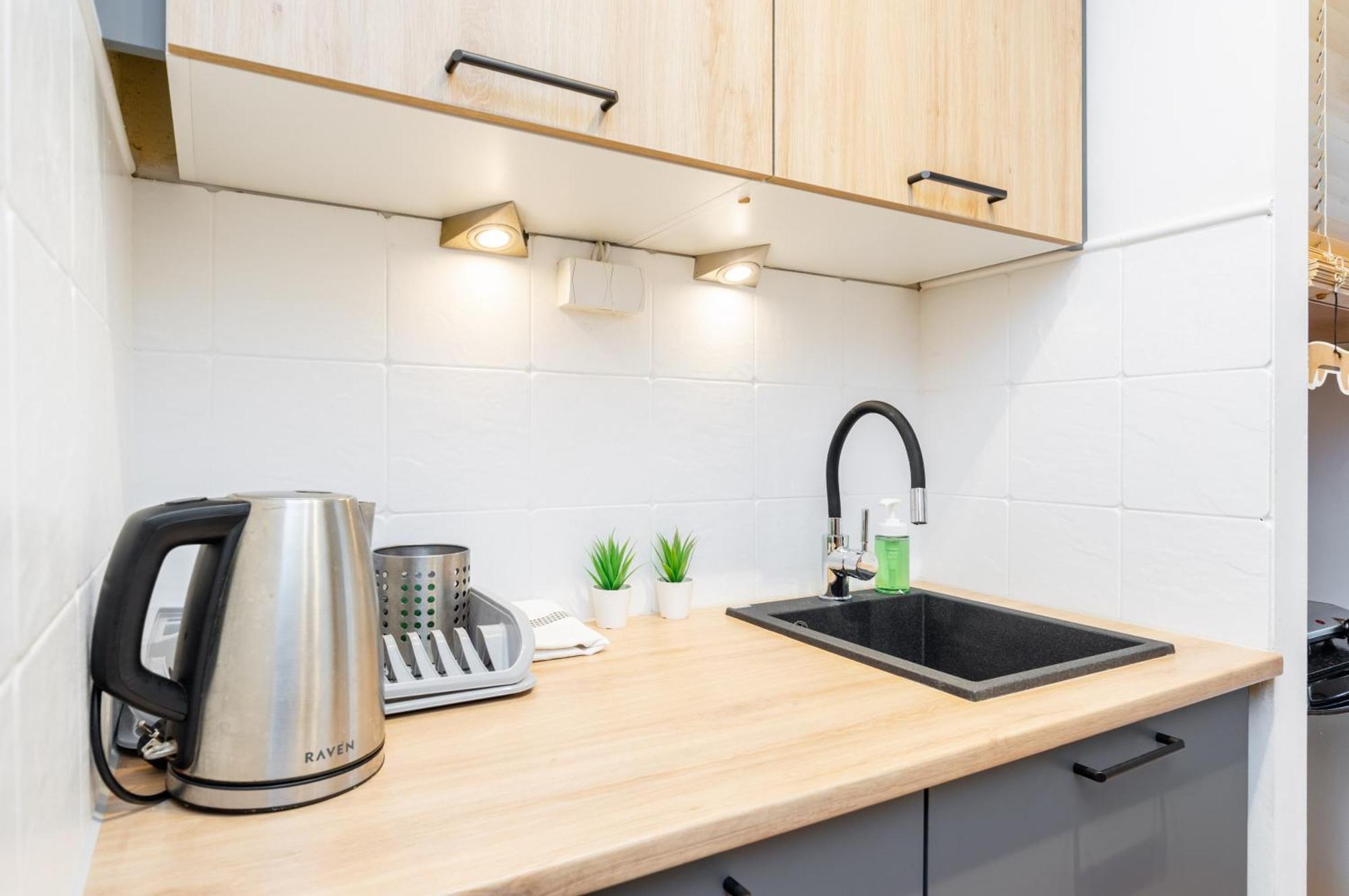 Cinnamon Apartment Metro Swietokrzyska Varsóvia Exterior foto